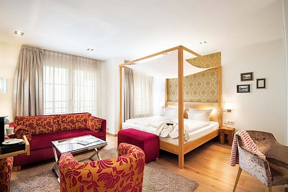 Tides Boutique Hotel - by Romantik