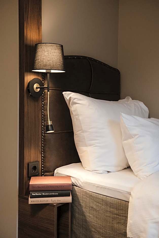 Home Hotel Bristol