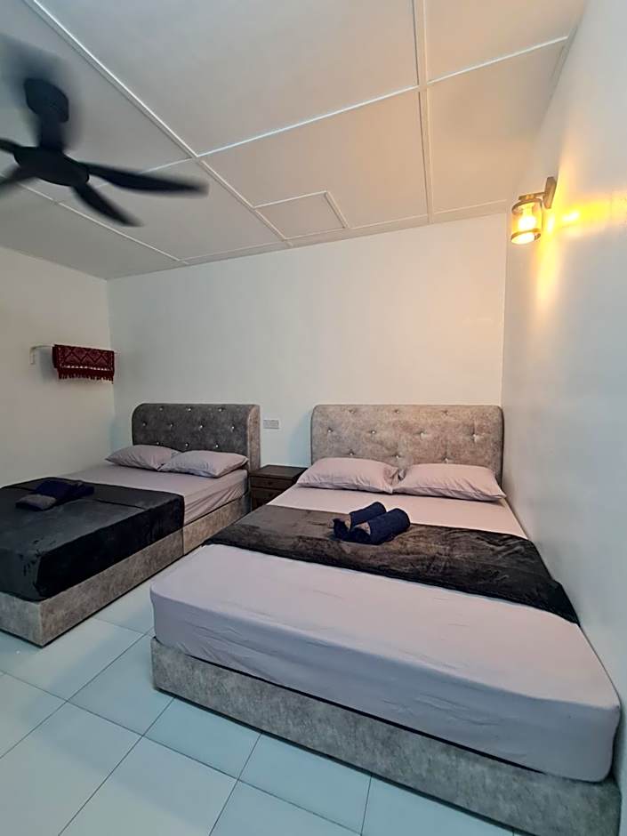 D'Impiana Riverview Chalet # Lenggong