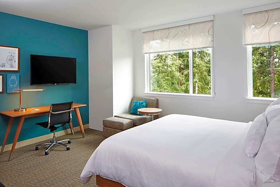 Photo 1 of 3 of 1 King Bed Guestroom