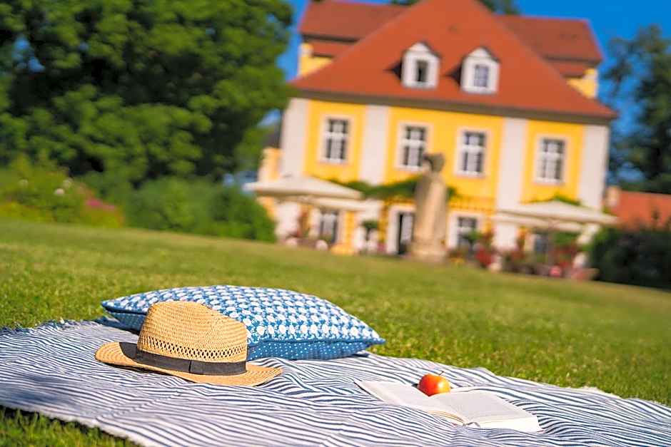 Pałac Łomnica Karkonosze - Schloss Lomnitz Riesengebirge