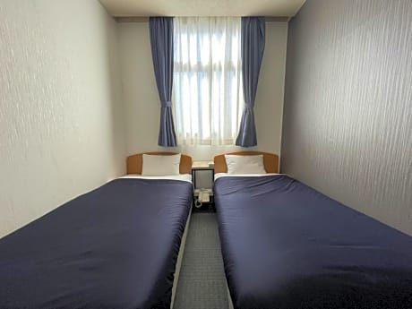 Twin Room - Smoking