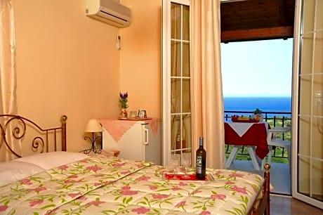 Double Room with Panoramic Sea View