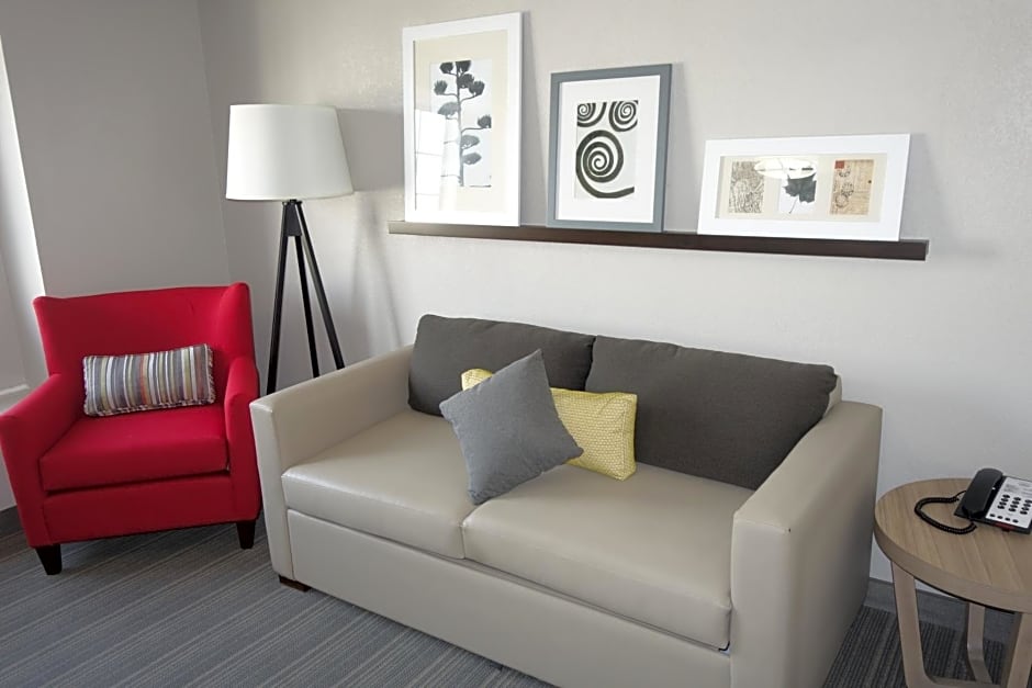 Country Inn & Suites by Radisson, Bakersfield, CA