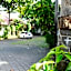 Urbanview Hotel Wayan Mansion