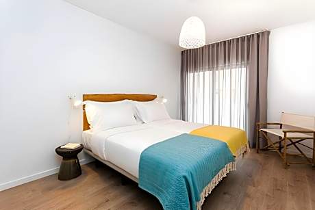 2 Bedroom Apartment, Balcony