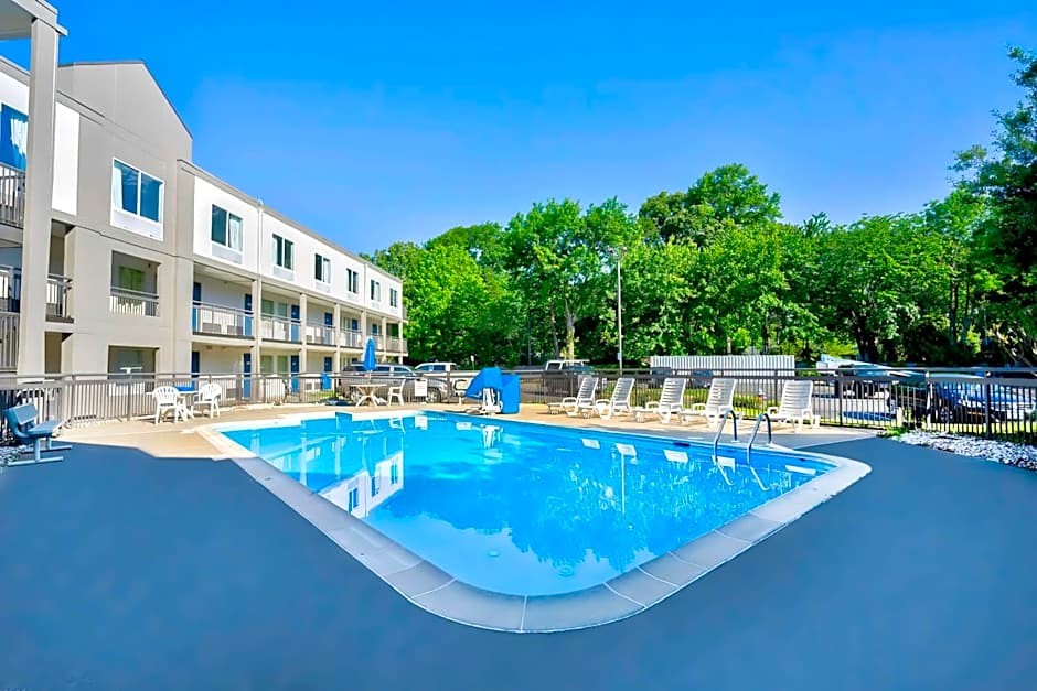 Motel 6 Virginia Beach