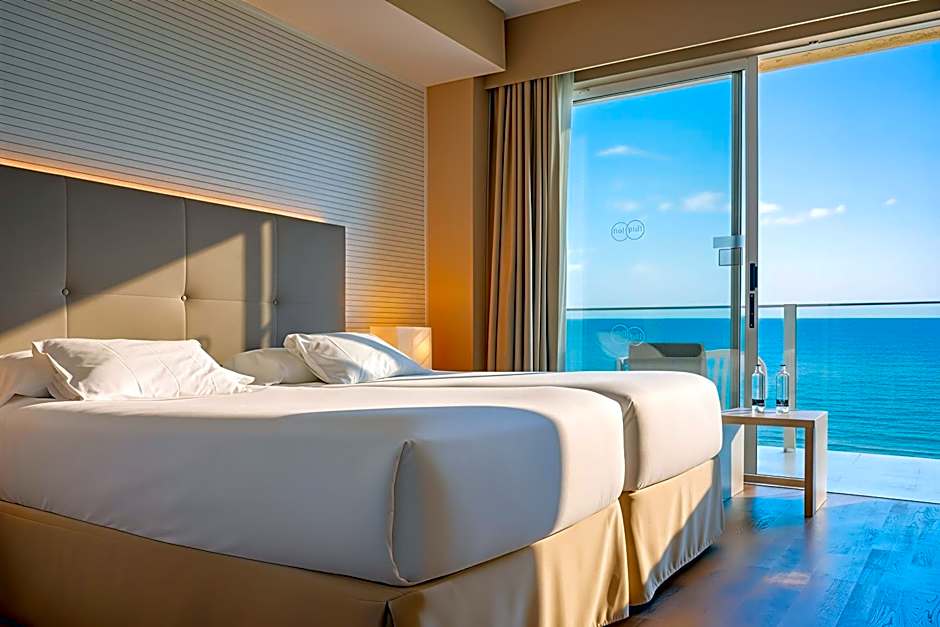 BULL Reina Isabel & SPA