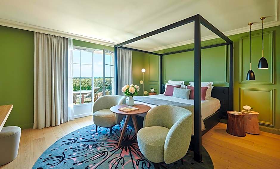 Chateau Hotel Grand Barrail