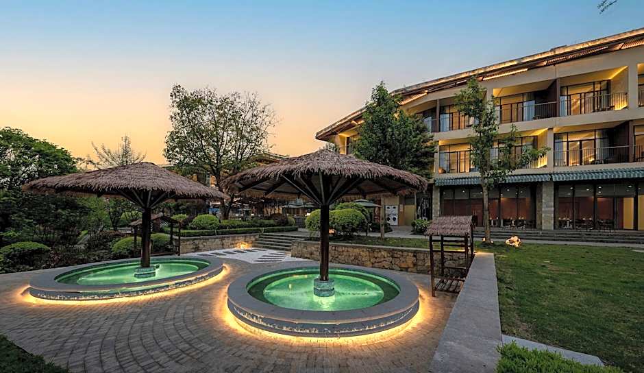 Holiday Inn Express Emei Mountain By IHG