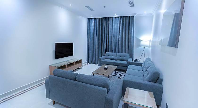 The Gate Hotel and Apartments