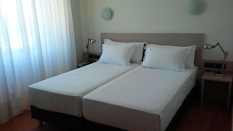 Hotel Sercotel Los Angeles