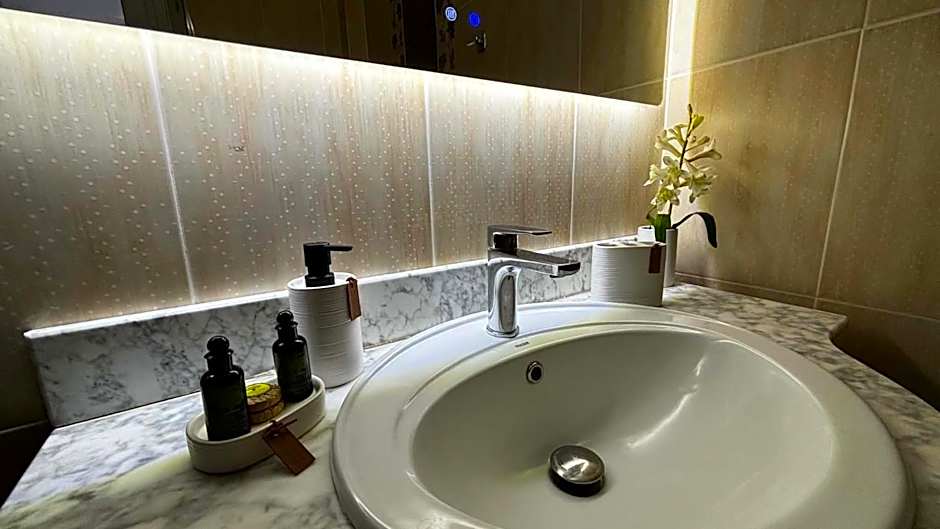 Nefeli Boutique Hotel