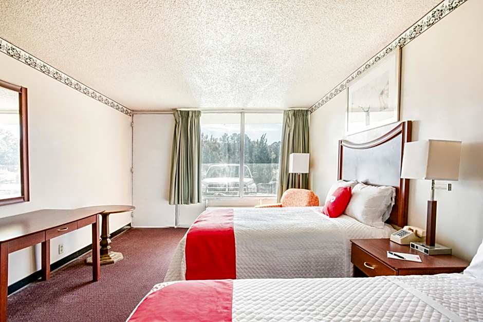 Travelers Inn By OYO, Templeton VA