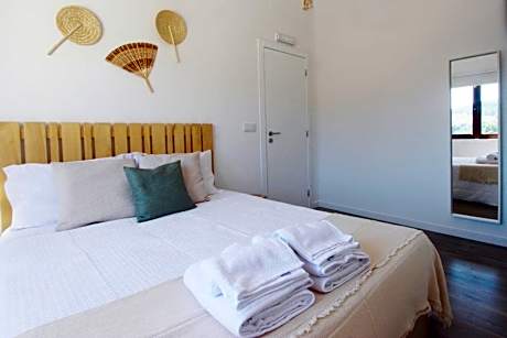 Suite with Mountain View