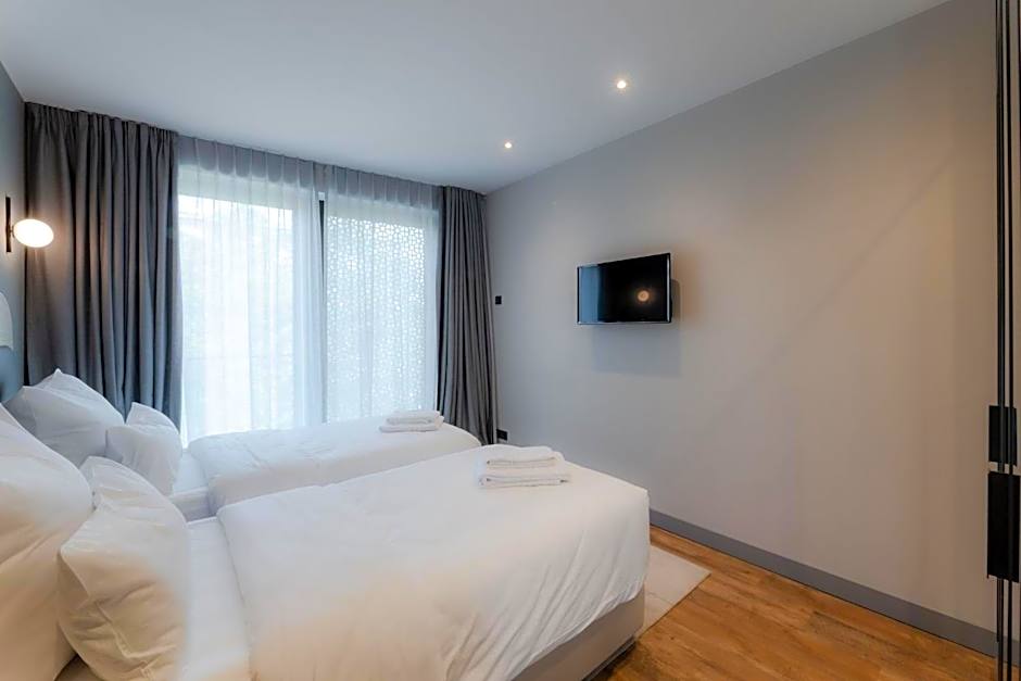 Fourty Three Luxury Serviced Apartments
