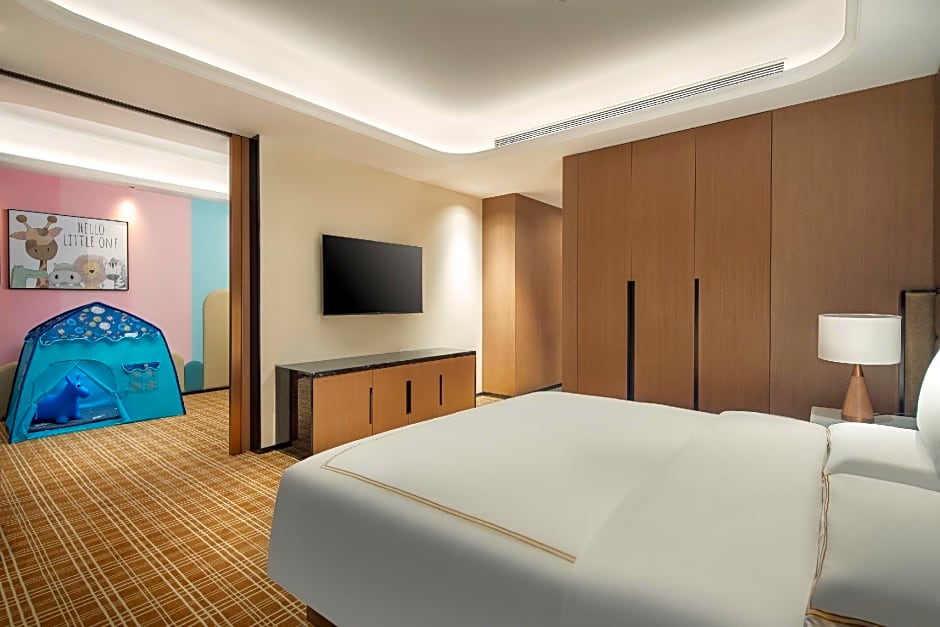 La Quinta by Wyndham Weifang South