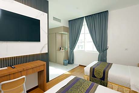 Superior Double Room with Two Double Beds