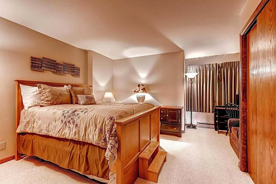 Seasons at Avon, A Vail Resorts Property