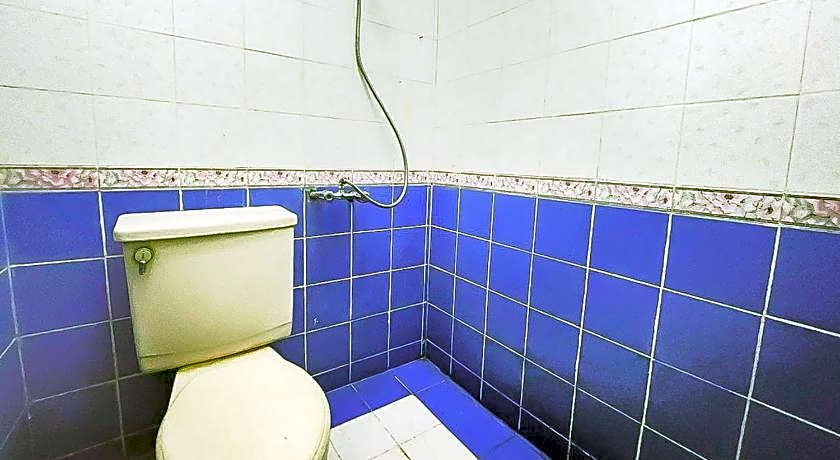 RedDoorz near Pasar Cipanas