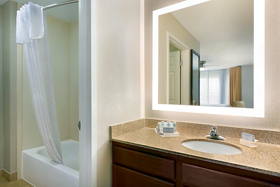 Homewood Suites by Hilton Dallas-Arlington