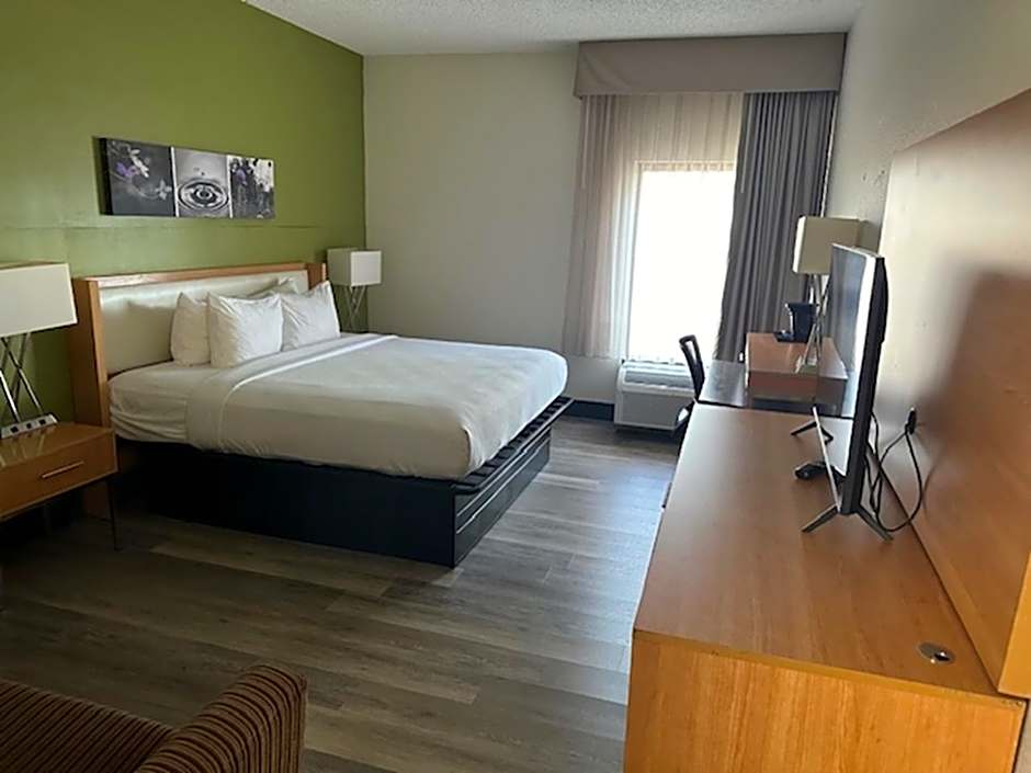 Sleep Inn & Suites