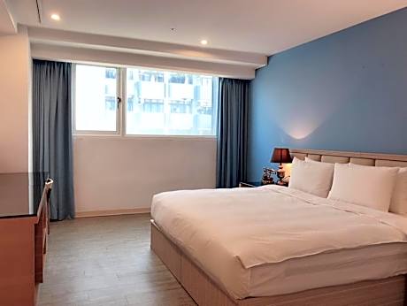 Single Room with Private Bathroom