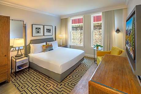 Standard King Room