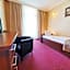 Relax Inn