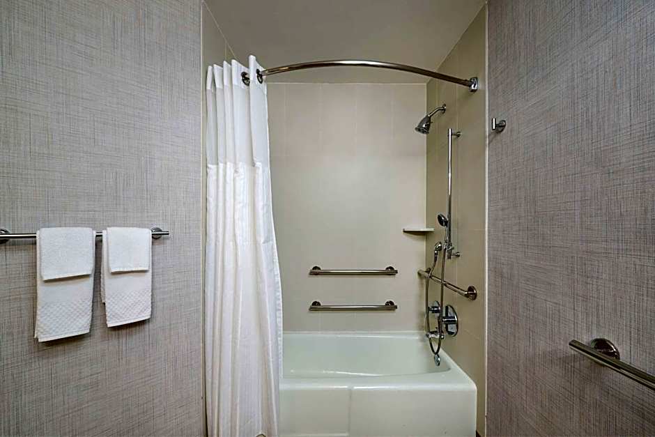 DoubleTree by Hilton Buena Park