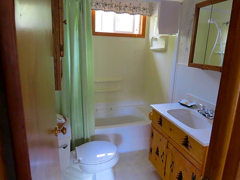 The Pines Country Inn