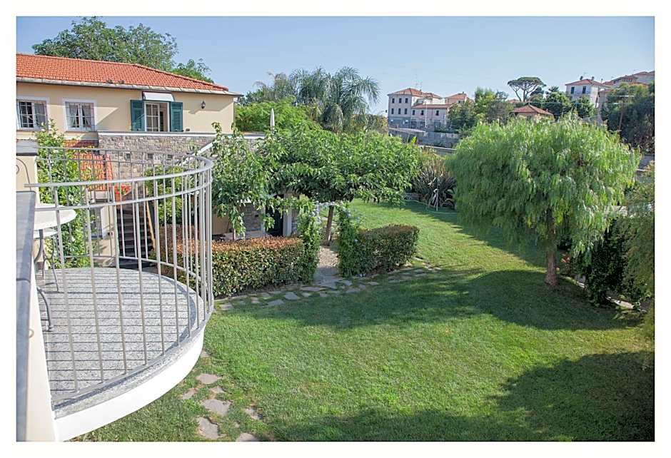 Casa Vacanze Nel Giardino di Renzo - Mareri apartments