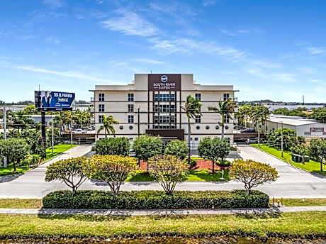 South River Suites