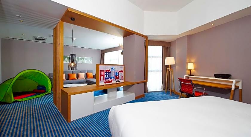 Aloft Dongguan Songshan Lake