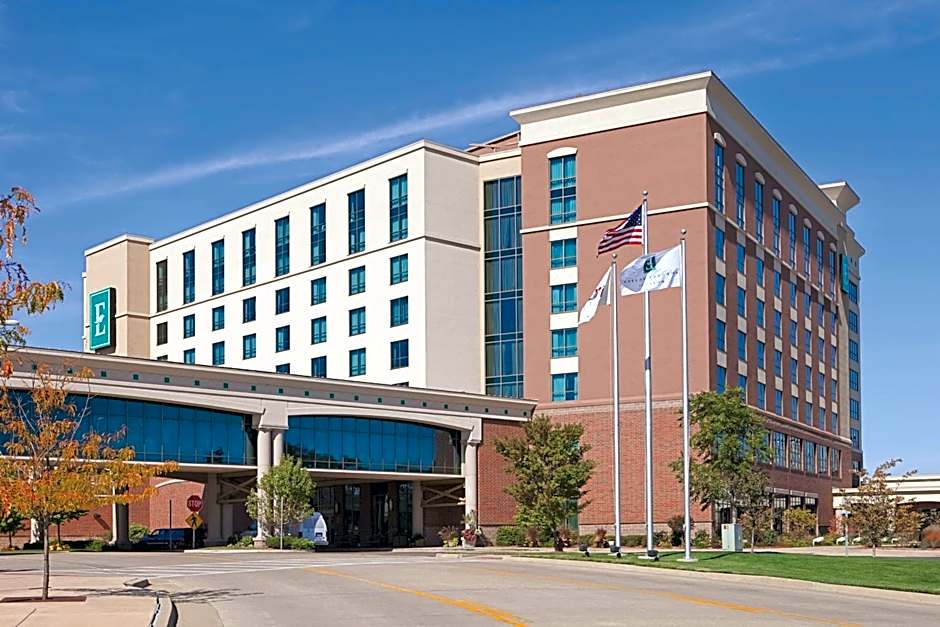 Embassy Suites by Hilton E Peoria Riverfront Conf Center