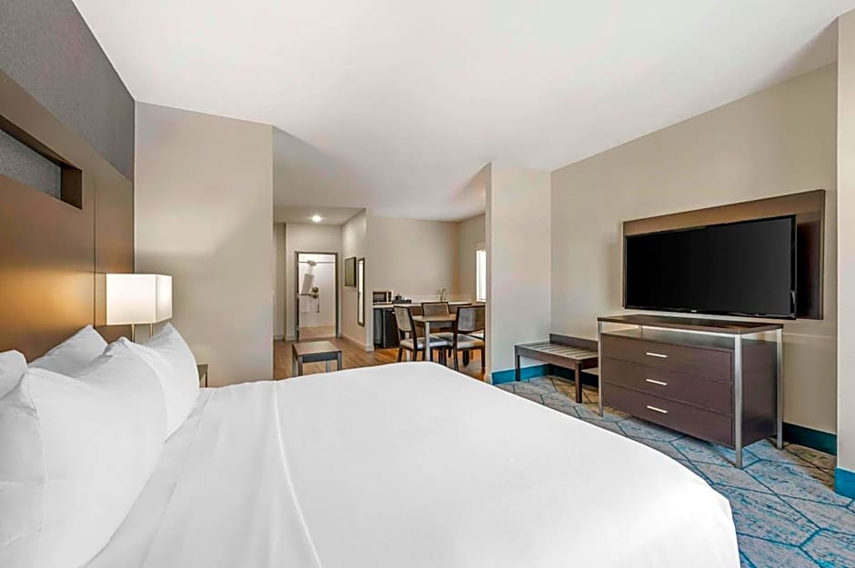 Comfort Inn & Suites Clarksville - Louisville North