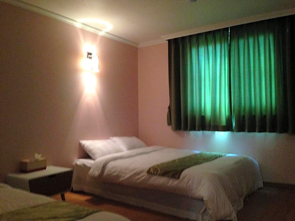 Jeju R Guesthouse