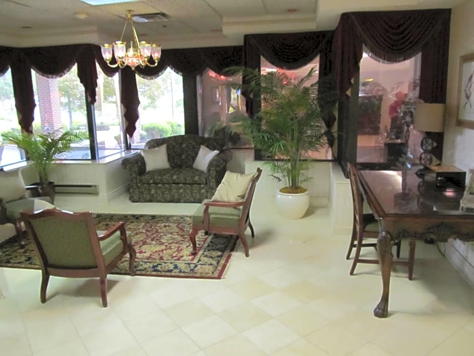Ramada Plaza by Wyndham Hagerstown – Hagerstown, MD