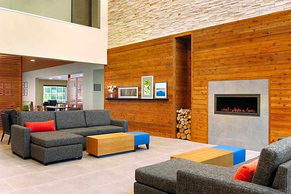 Country Inn & Suites by Radisson, Ft. Atkinson, WI