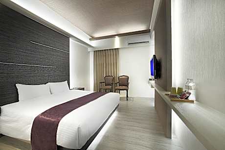 Double Room - Check-In After 09:00 PM