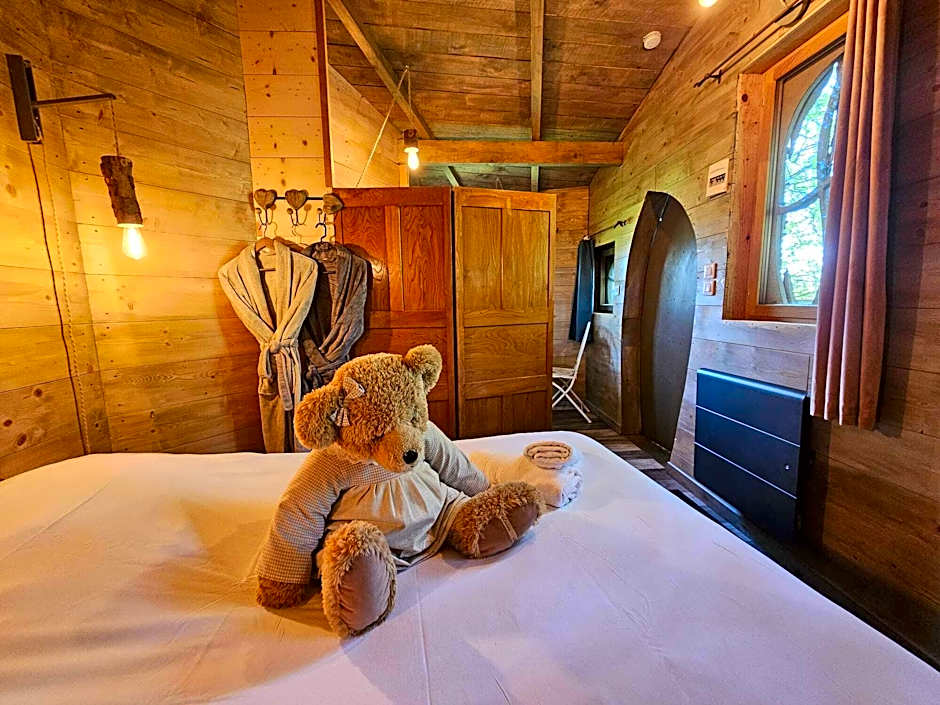 Au Refuge Des 3 Ours - Chambres d'hôtes et cabanes