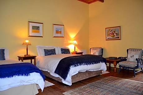 Deluxe Triple Room
