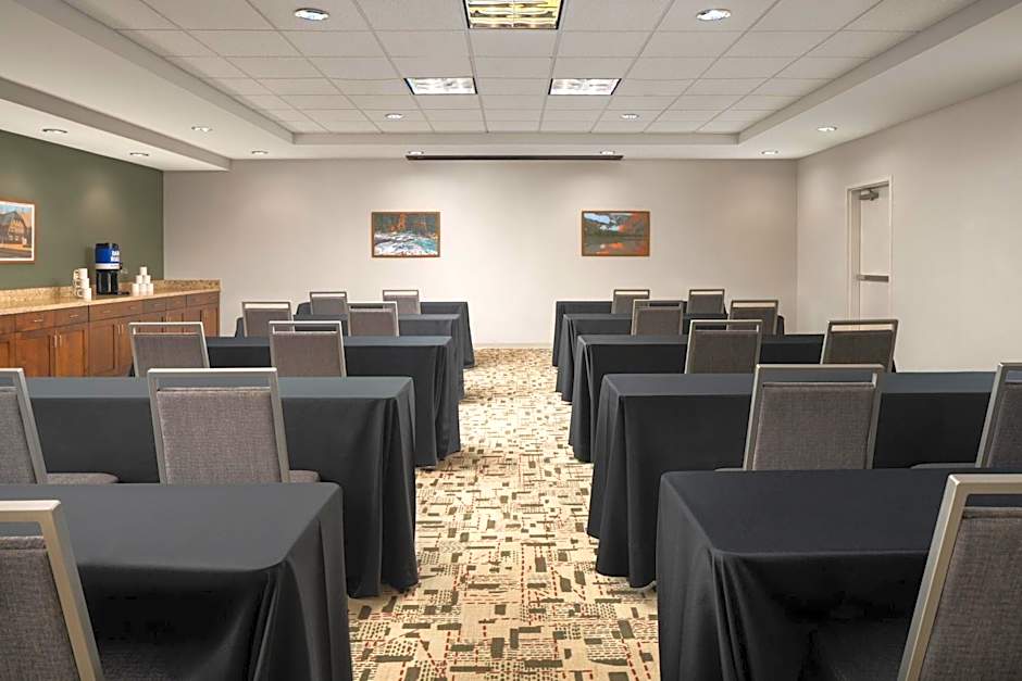 Hampton Inn - Suites by Hilton-Whitefish MT