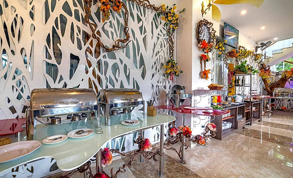 Dream Flower Dalat Hotel