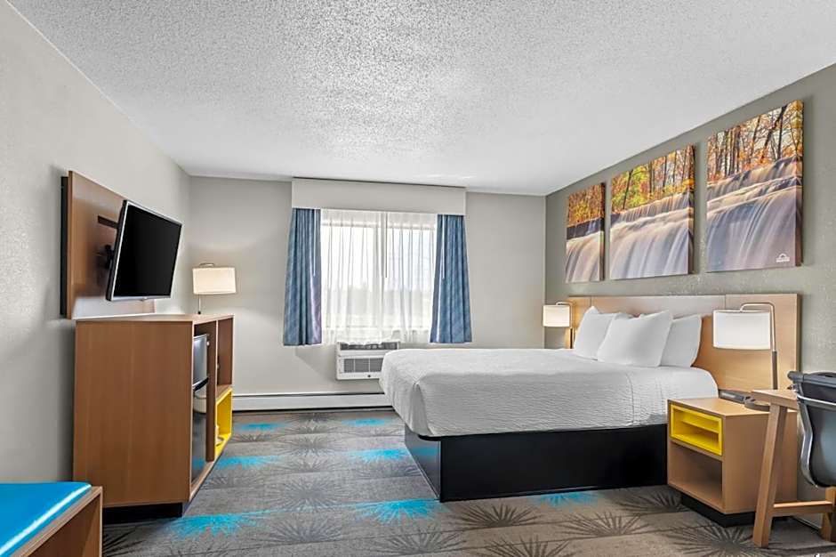 Days Inn by Wyndham Alpena