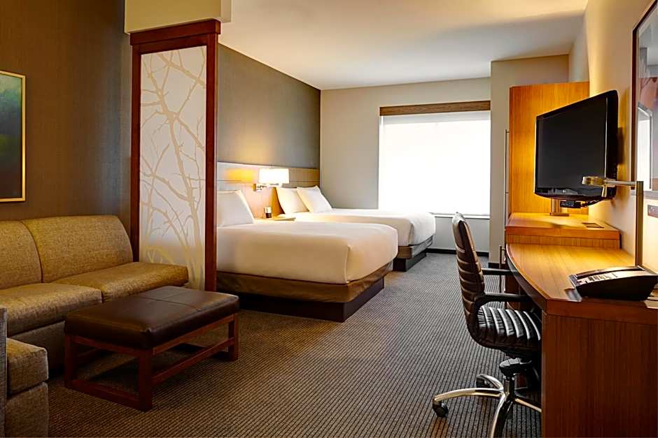 Hyatt Place Lincoln Downtown Haymar