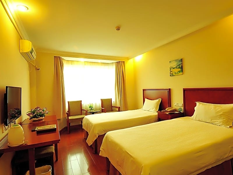 GreenTree Inn Chongqing Xiejiawan Express Hotel