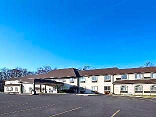 Econo Lodge Whitehall Near Michigan's Adventure