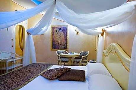 Senior Suite with Spa Access