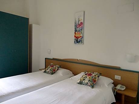 Twin Room with Garden View